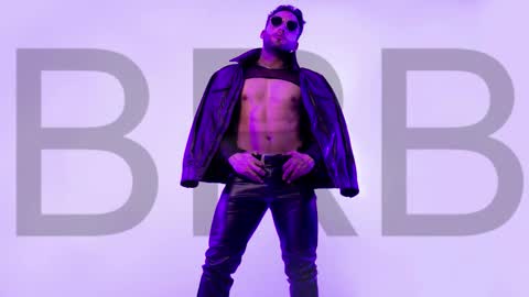 Snapshot of bruno_woods chatting on December 2025 08:03:01 PM Andres Suarez online show from December 2025 08:03:01 PM