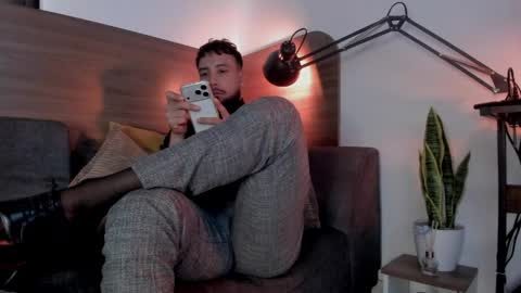 Andres Suarez online show from May 2026 04:25:02 PM