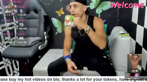 Join my fan club here 150 tokens a month online show from March 2025 05:29:01 PM