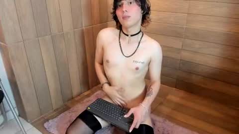 Snapshot of brunodeluca_ chatting on June 2026 07:59:02 PM Bruno online show from June 2026 07:59:02 PM