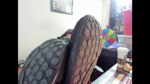 BRUTALMASTER1983 online show from January 2026 08:18:02 PM