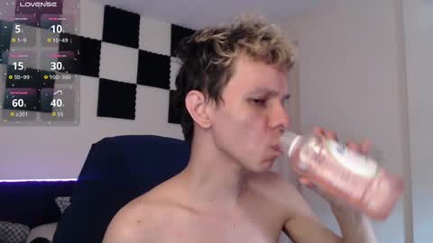 bryamado online show from September 2025 01:37:01 PM