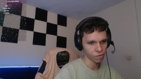 bryamado online show from November 2025 03:28:02 AM