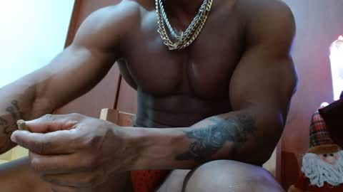 Enjoy the best muscle straws   online show from February 2025 08:30:01 PM