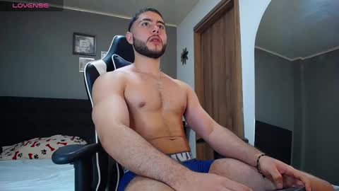 bryan_oficials online show from December 2024 07:03:01 AM