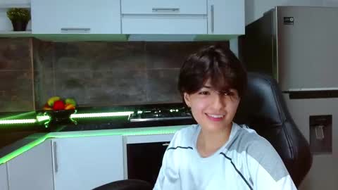 Snapshot of bryce_evans chatting on November 2025 03:12:02 PM B R Y C E online show from November 2025 03:12:02 PM