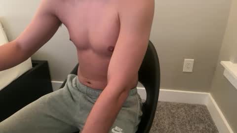 Snapshot of bryce_hoover1 chatting on February 2025 03:42:01 AM bryce online show from February 2025 03:42:01 AM