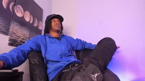 Snapshot of bryxxxon1 chatting on October 2025 04:05:01 PM Bryxon online show from October 2025 04:05:01 PM