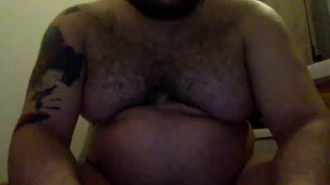 Snapshot of bttmchub98 chatting on March 2025 11:28:02 PM bttmchub98 online show from March 2025 11:28:02 PM