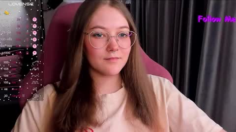 Snapshot of bubble_bunny chatting on March 2026 11:22:02 PM Ruby online show from March 2026 11:22:02 PM