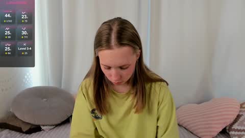 Sabrina  online show from February 2025 10:48:02 AM