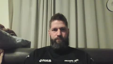 Snapshot of bubblebee1982 chatting on January 2025 06:56:01 AM bubblebee1982 online show from January 2025 06:56:01 AM