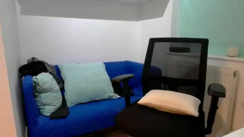 Snapshot of bubblebumdave chatting on December 2025 02:55:01 PM Bubblebum online show from December 2025 02:55:01 PM