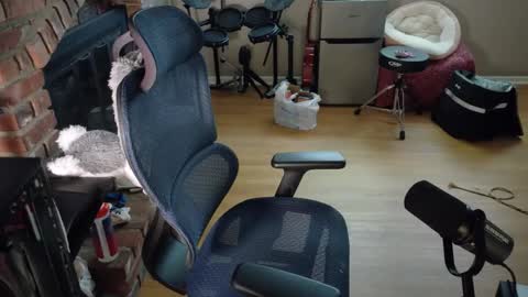 BubblebuttBdn online show from May 2026 10:15:02 PM