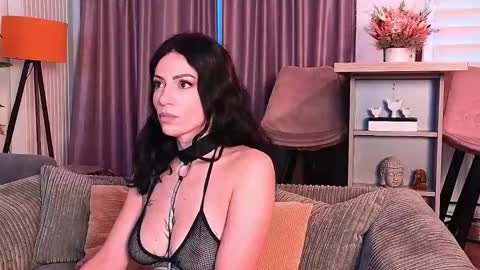 Snapshot of bubblecum4 chatting on October 2025 03:07:01 PM MayaCroft online show from October 2025 03:07:01 PM