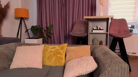 Snapshot of bubblecum4 chatting on March 2026 01:50:02 PM MayaCroft online show from March 2026 01:50:02 PM