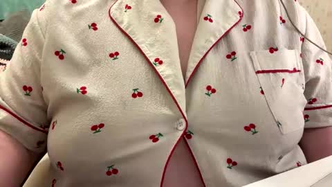 bubblegirl online show from April 2026 02:36:01 AM