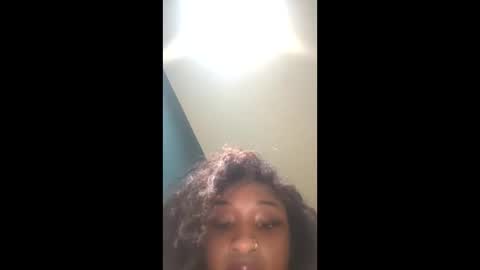 bubbles979674 online show from December 2025 12:22:02 PM