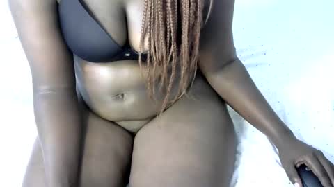 bubbly_ass30 online show from September 2025 07:02:02 PM