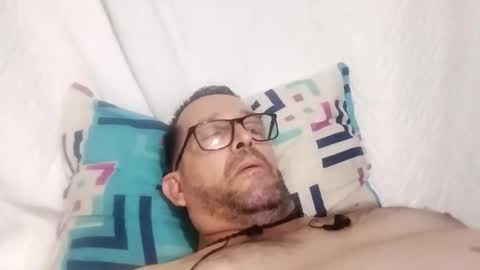 Snapshot of buchs32 chatting on October 2025 03:32:02 AM buchs32 online show from October 2025 03:32:02 AM