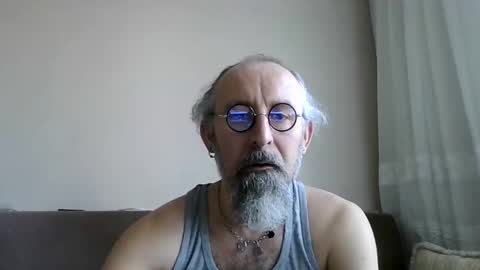 Buck Wessle online show from May 2026 11:09:02 AM