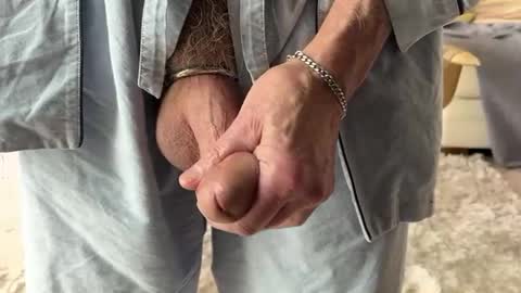 Snapshot of bucky5819 chatting on February 2025 02:09:02 PM bucky58 online show from February 2025 02:09:02 PM