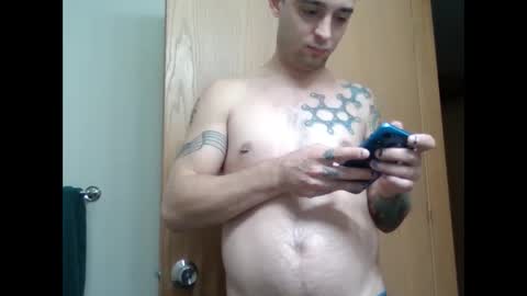 Snapshot of bud42o chatting on October 2025 04:16:01 AM Bud42o online show from October 2025 04:16:01 AM