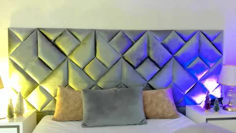 Buda y Cataleya online show from December 2025 11:05:01 AM