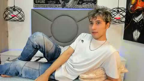 Buddy Whitte online show from October 2025 12:09:02 PM