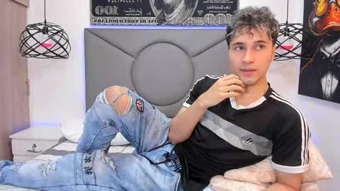 Buddy Whitte online show from November 2025 12:02:02 PM