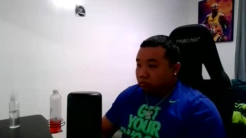 buffsexyman24 online show from March 2026 04:53:02 PM