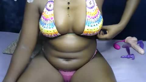 buffy_gal online show from September 2025 07:05:01 PM