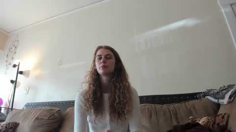 Snapshot of buffybarloe chatting on March 2025 06:12:02 PM Buffy online show from March 2025 06:12:02 PM