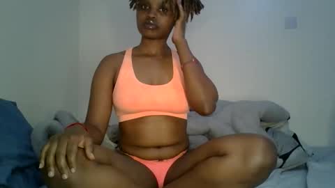 buga_baby online show from October 2025 09:48:02 PM