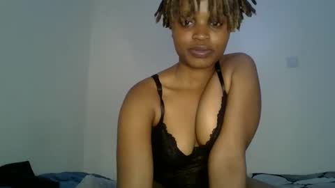 buga_baby online show from November 2025 10:21:02 PM