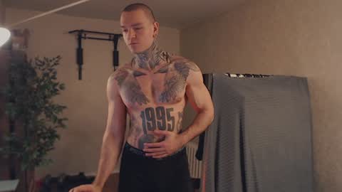 Snapshot of bulatov_x chatting on January 2025 09:39:02 AM Dmitriy online show from January 2025 09:39:02 AM