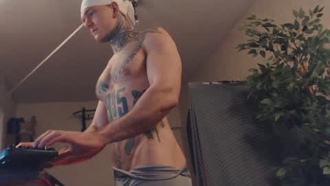 Snapshot of bulatov_x chatting on February 2025 02:00:01 AM Dmitriy online show from February 2025 02:00:01 AM