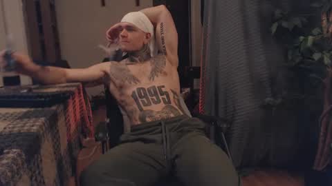 Snapshot of bulatov_x chatting on February 2025 11:15:01 PM Dmitriy online show from February 2025 11:15:01 PM