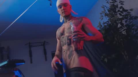 Snapshot of bulatov_x chatting on February 2025 09:14:01 PM Dmitriy online show from February 2025 09:14:01 PM