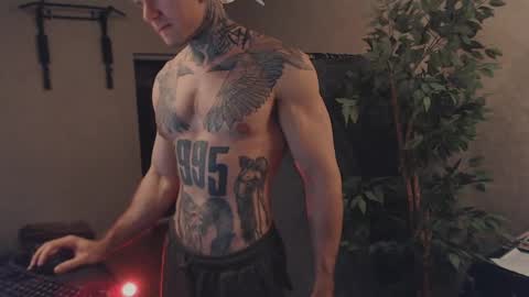 Snapshot of bulatov_x chatting on February 2025 10:25:01 PM Dmitriy online show from February 2025 10:25:01 PM