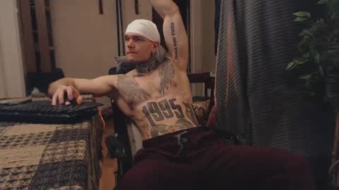 Snapshot of bulatov_x chatting on March 2025 06:51:02 PM Dmitriy online show from March 2025 06:51:02 PM