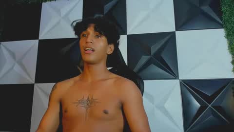 Snapshot of bull_cam chatting on September 2025 08:35:02 PM bull_cam online show from September 2025 08:35:02 PM