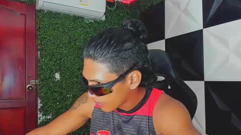 Snapshot of bull_cam chatting on September 2025 06:35:01 PM bull_cam online show from September 2025 06:35:01 PM