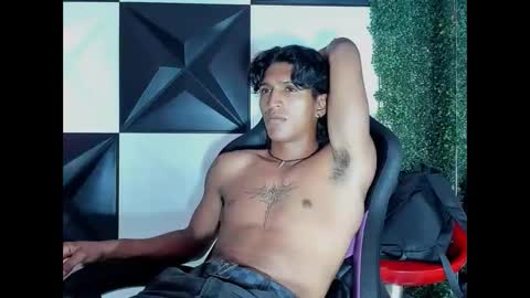 Snapshot of bull_cam chatting on September 2025 08:25:01 PM bull_cam online show from September 2025 08:25:01 PM