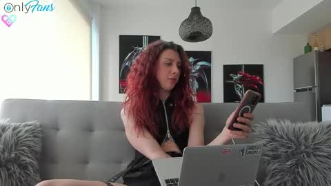 Ivan online show from October 2025 04:24:02 PM