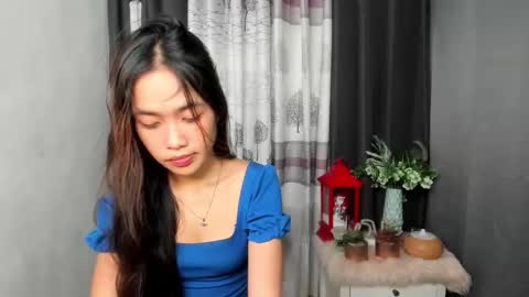 zy online show from December 2025 02:01:01 PM