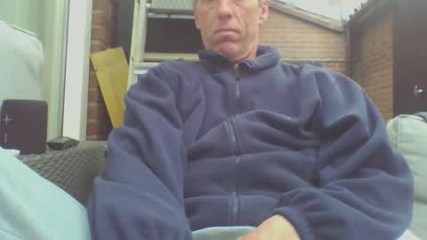 Dutch cock online show from May 2026 06:10:02 AM