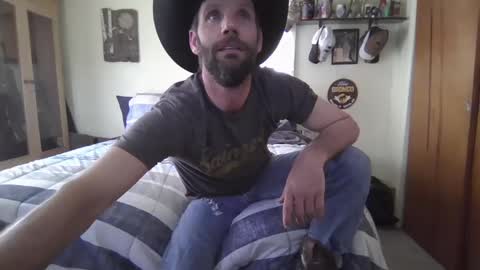 Snapshot of bunkcountry81 chatting on February 2025 08:45:02 PM Bunk online show from February 2025 08:45:02 PM