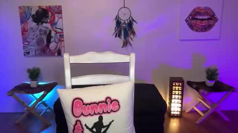 Snapshot of bunnieandthedude chatting on June 2026 12:40:01 PM BUNNIE and THE DUDE TheLebowskis online show from June 2026 12:40:01 PM