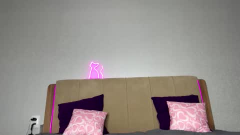 Snapshot of bunny_bonny chatting on February 2025 12:16:01 PM Alice online show from February 2025 12:16:01 PM